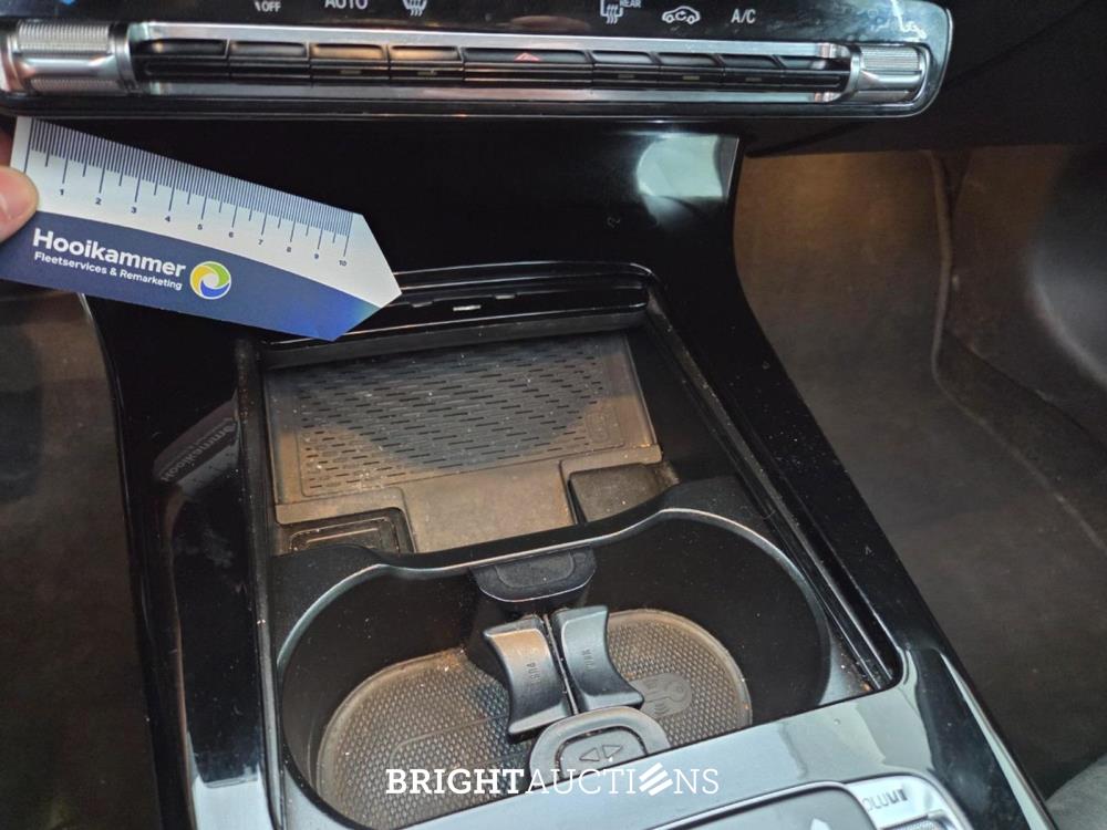 Mercedes-Benz A 220 Premium Plus 190pk 2019 A-klasse, T-192-LD