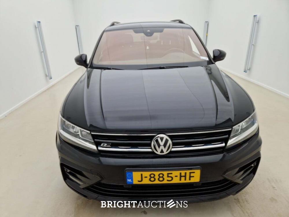 Volkswagen Tiguan Highl. Bus R 1.5 TSI 150pk 2020 (Origineel-NL), J-885-HF