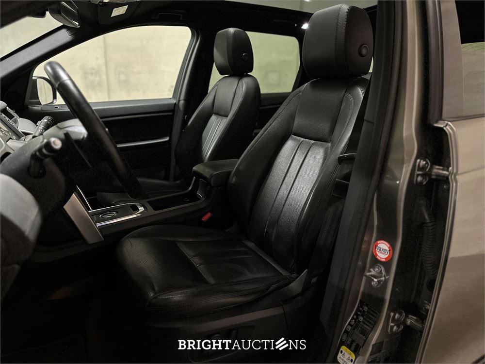Land Rover Discovery Sport 2.0 TD4 4WD 150pk 2019 (Origineel-NL), XG-584-K