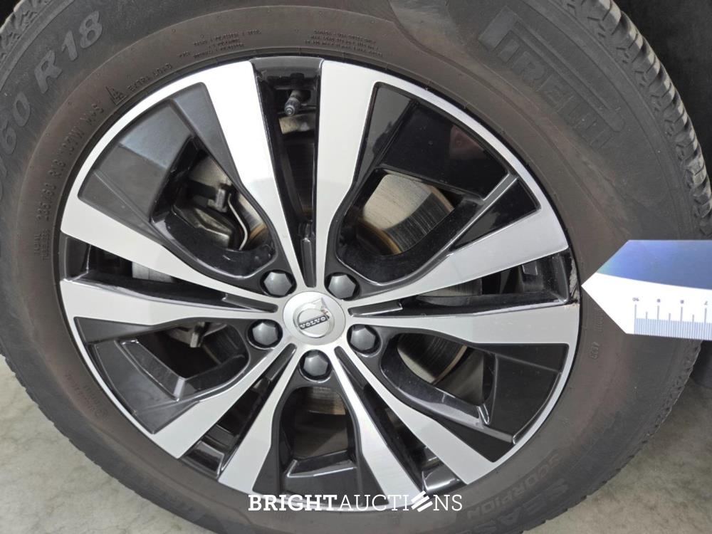 Volvo XC60 T8 Plug-in hybrid Inscription 2.0 AWD 392pk 2022, HTJ-60-L