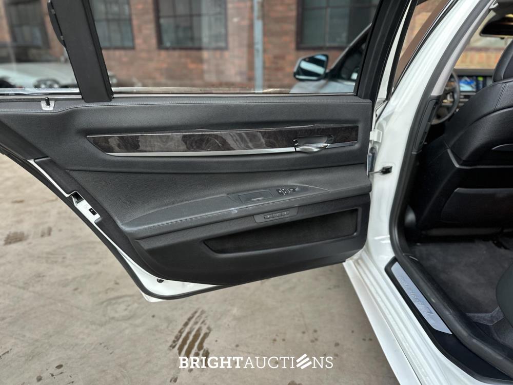 BMW ActiveHybrid7 / F04 7-serie 4.4 V8 465pk 2011 -Youngtimer- 82.000km