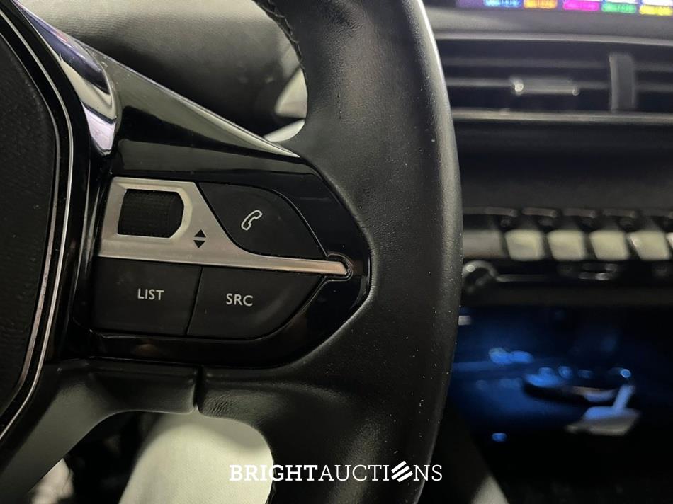 Peugeot 5008 Blue Lease Premium 1.2 PureTech 131pk 2020 (Origineel-NL), J-584-RN