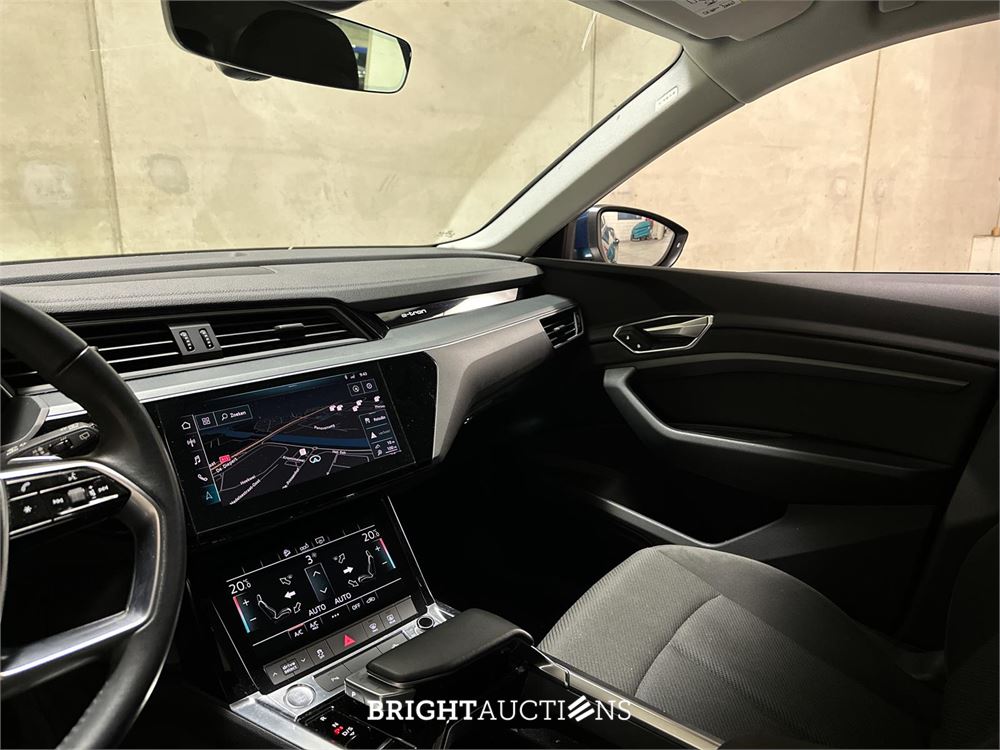 Audi e-tron 50 quattro edition 71 kWh 313pk 2020 (Origineel-NL + 1e eigenaar), J-948-HF