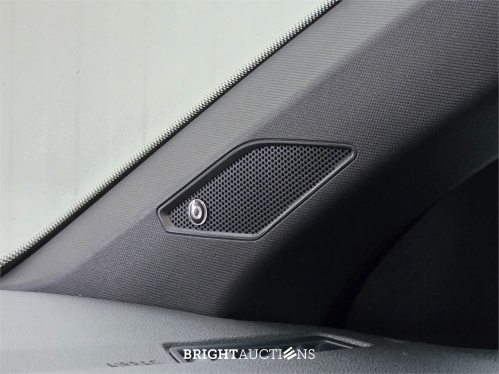Volkswagen Polo GTI 2.0 TSI 200pk 2020, T-411-VH