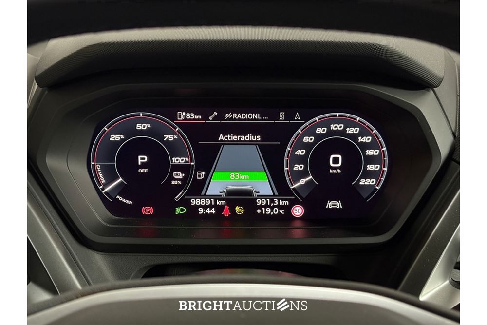 Audi Q4 35 Advanced edition 55 kWh 2022 (Origineel-NL), R-916-DG