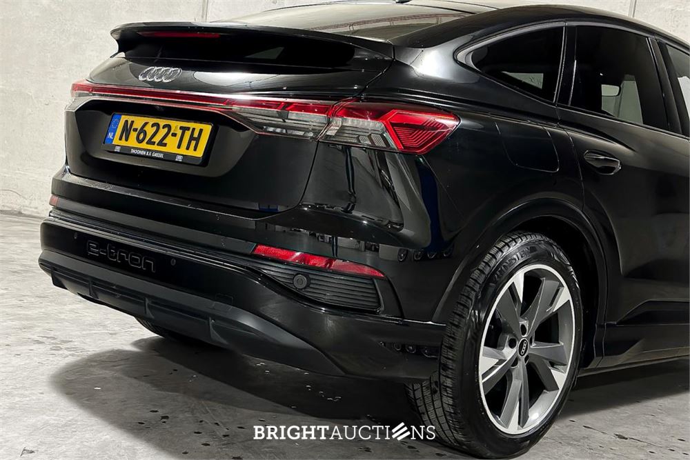 Audi Q4 Sportback e-tron 40 Launch edition S Competition 77 kWh 204pk 2021 (Origineel-NL), N-622-TH