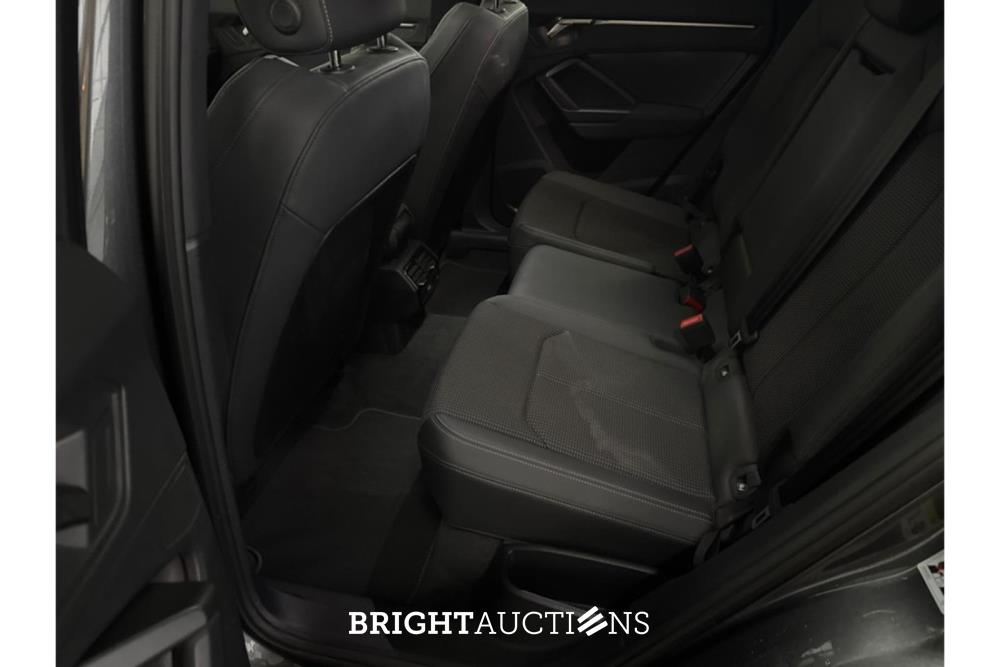 Audi Q3 45 e S Edition TFSI 266pk 2022 (Origineel-NL), P-122-PB