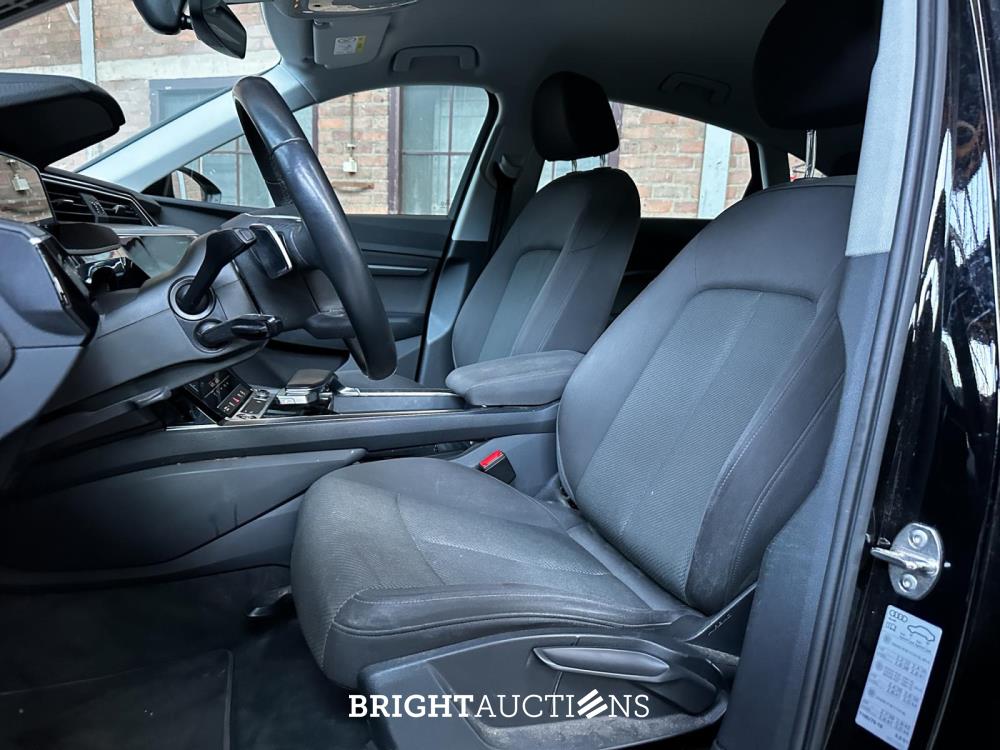 Audi e-tron Sportback 55 quattro edition 95 kWh 408pk 2020 (Origineel-NL+1e eigenaar), K-470-GB