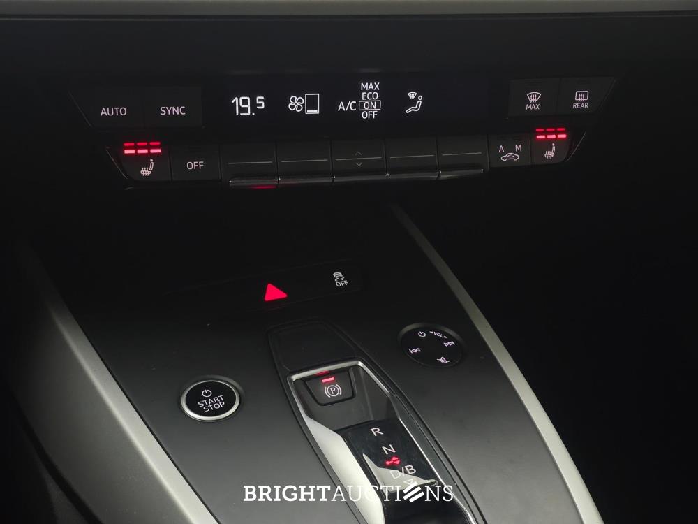 Audi Q4 e-tron 35 Edition 55 kWh 170pk 2022 (Origineel-NL), R-847-TD