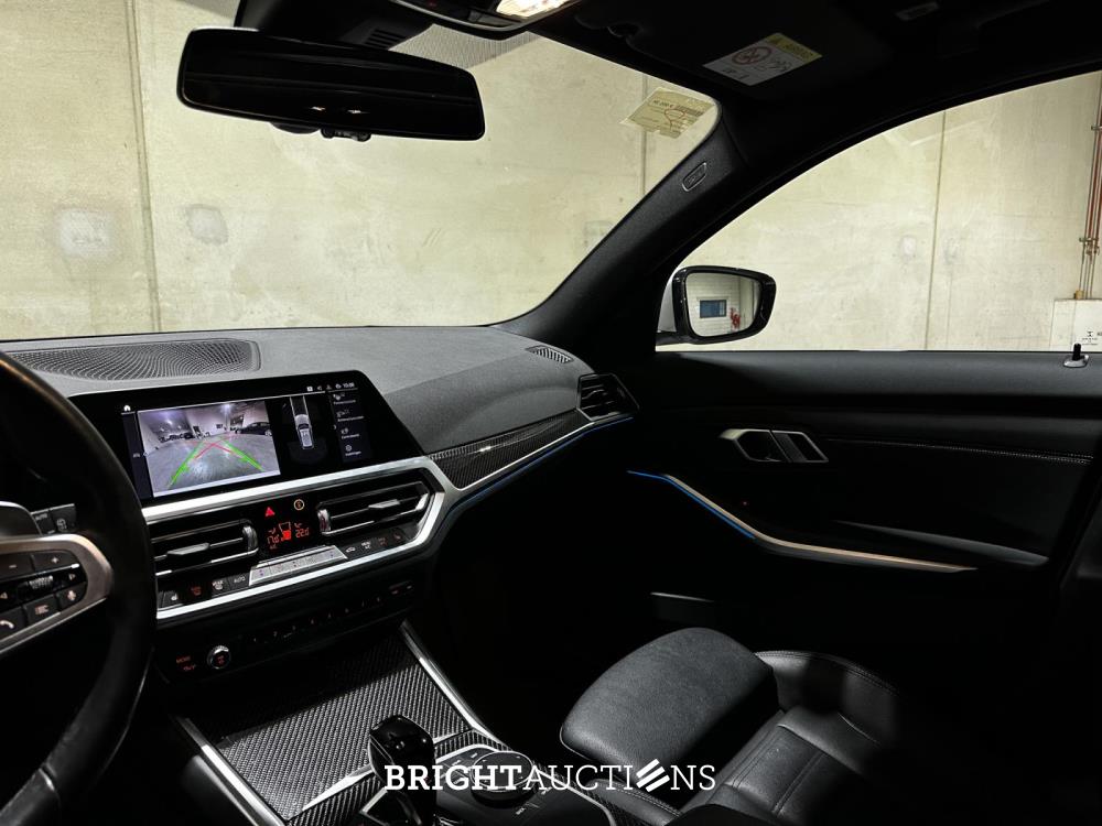 BMW 320e Touring Business Edition Plus M-Sport 204pk 2022 (Origineel-NL + 1e Eigenaar) 3-Serie G21, P-991-JH
