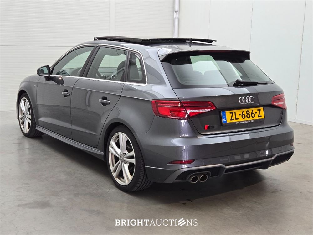 Audi A3 Sportback 35 CoD Sport S-Line Edition TFSI 150pk 2019 (Origineel-NL), ZL-686-Z