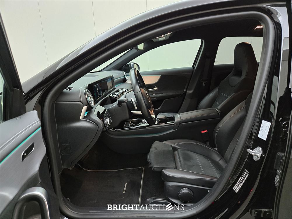 Mercedes-Benz A250 e Business Solution AMG Limited 262pk 2020 A-klasse, S-551-PH