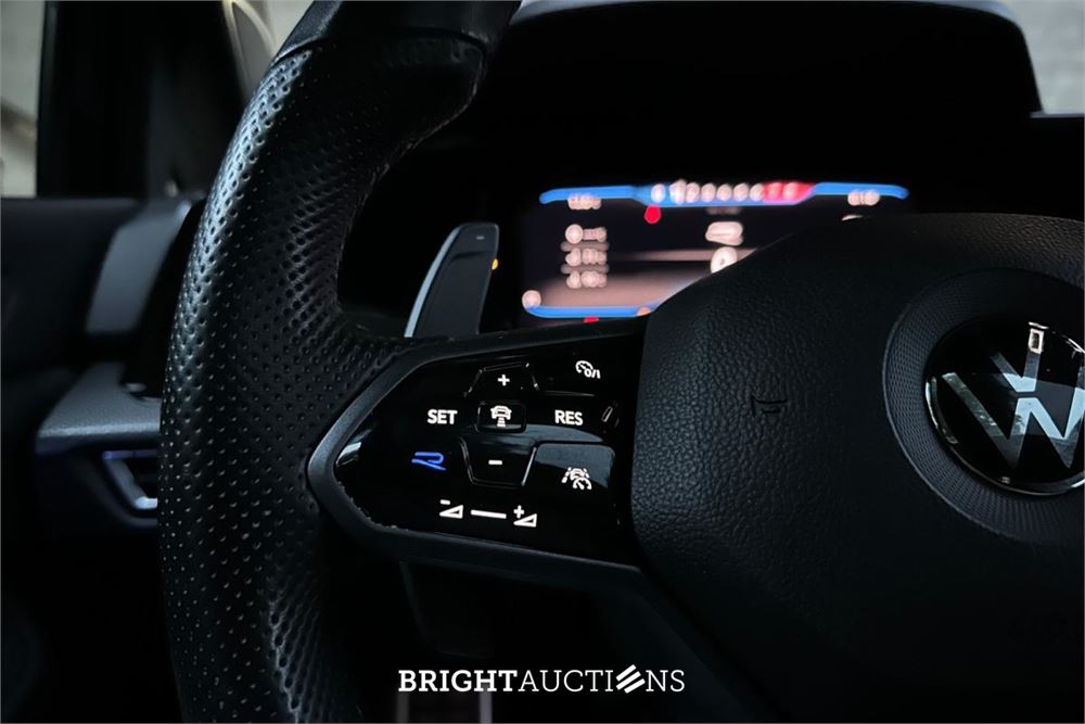 Volkswagen Golf R 4Motion 2.0 TSI 320pk 2022 AKRAPOVIC, T-489-XZ