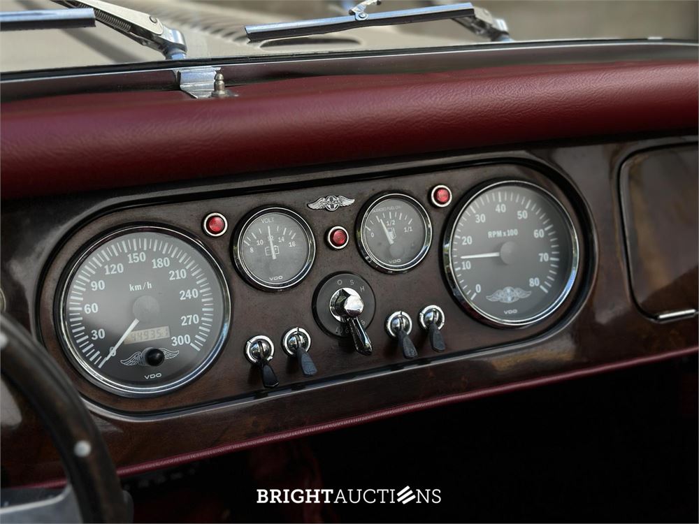 Morgan Plus 8 4.0 V8 190pk 2001, P-992-JB