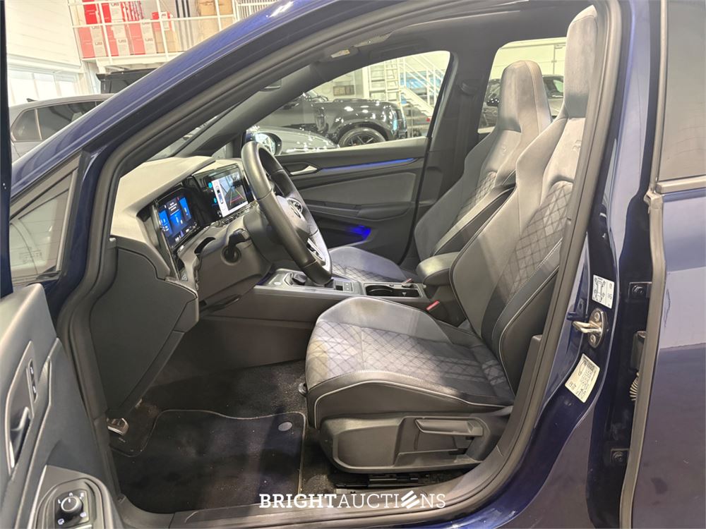Volkswagen Golf Variant R-Line Business 1.5 TSI 131pk 2021 (Origineel-NL), N-203-BG
