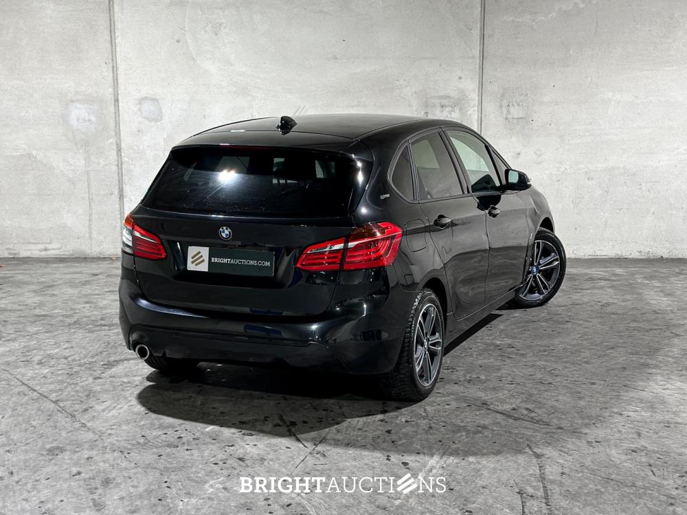 BMW 225xe Active Tourer iPerformance High Executive 2-serie 136pk 2019, P-518-JD