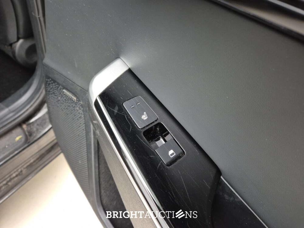 Kia EV6 PLUS Advanced 77 kWh 228pk 2022 (Origineel-NL), P-228-KZ