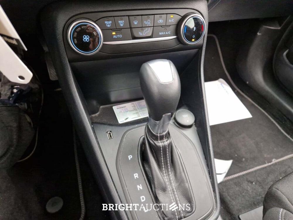 Ford Fiesta Ebh Titanium 1.0 125pk 2022 (Origineel-NL), R-589-DJ