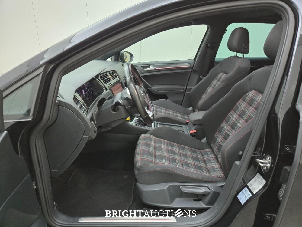 Volkswagen Golf GTI Performance 2.0 TSI 230pk 2017, K-602-NZ