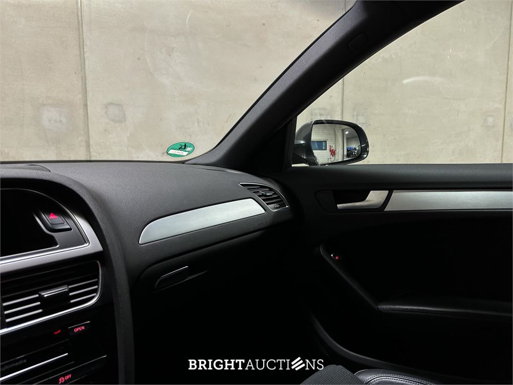 Audi A4 Avant 1.8 TFSI S Edition 120pk 2013 (Origineel-NL), 26-ZRP-1