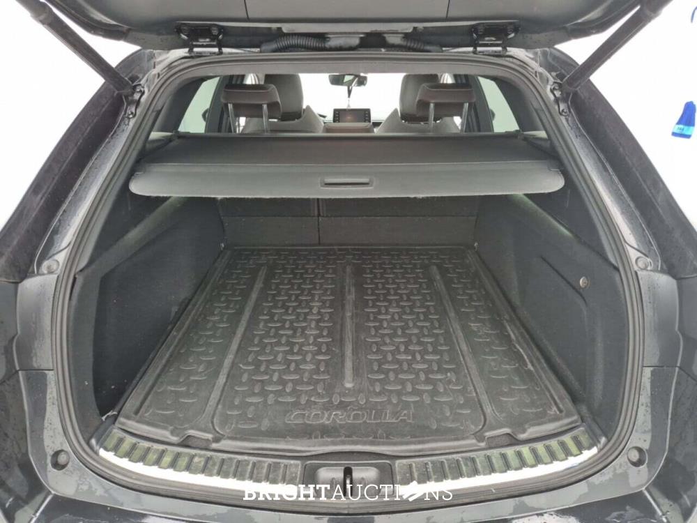 Toyota Corolla Touring Sports HYBRID Premium 2.0 261pk 2021 (Origineel-NL), N-074-HF