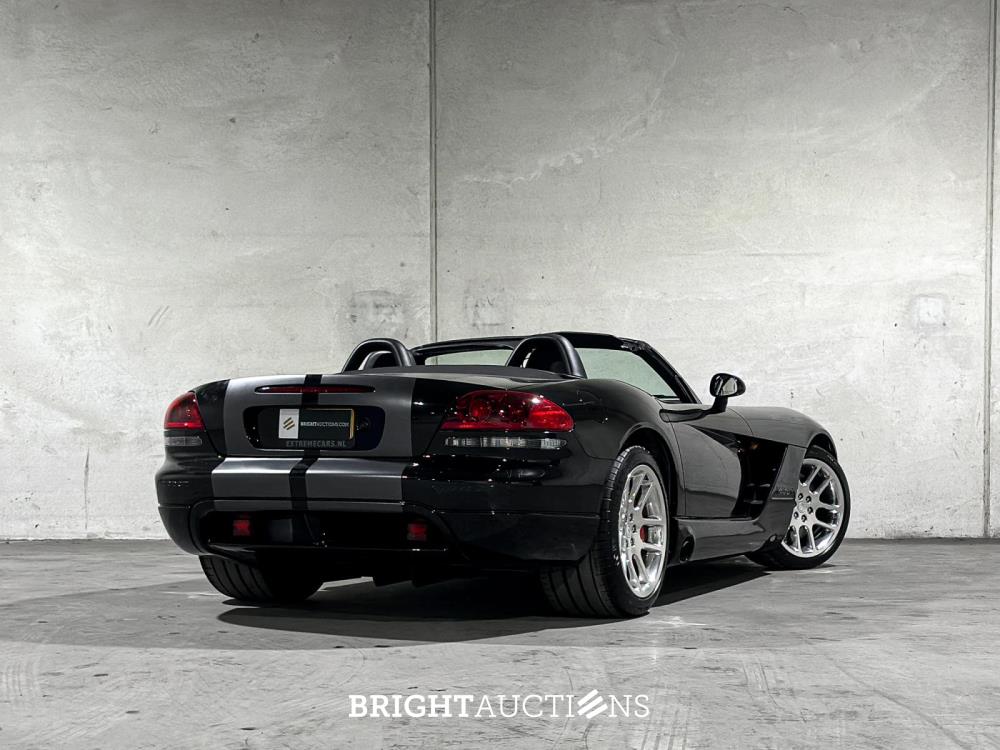 Dodge Viper SRT-10 8.4 V10 600pk 2008 Convertible, 67-KJL-8 (13.849 KM)
