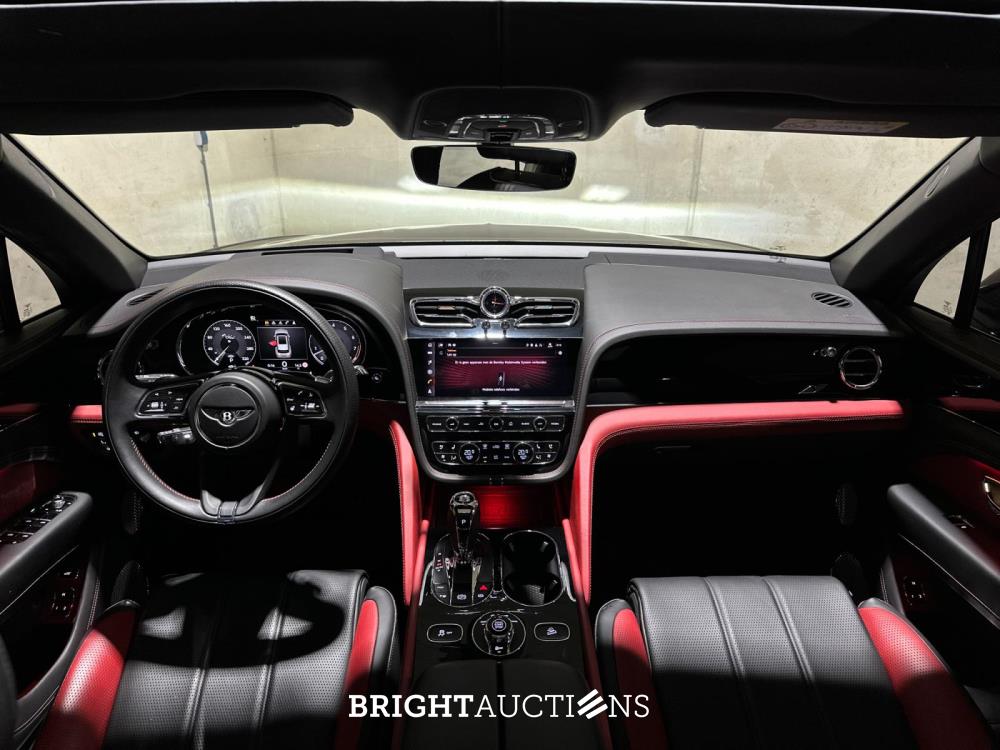 Bentley Bentayga 4.0 V8 S 549pk 2022 (Origineel-NL), P-719-VF