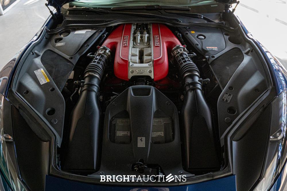 Ferrari 812 Superfast 6.5 V12 HELE -CARBON- 796pk 2020