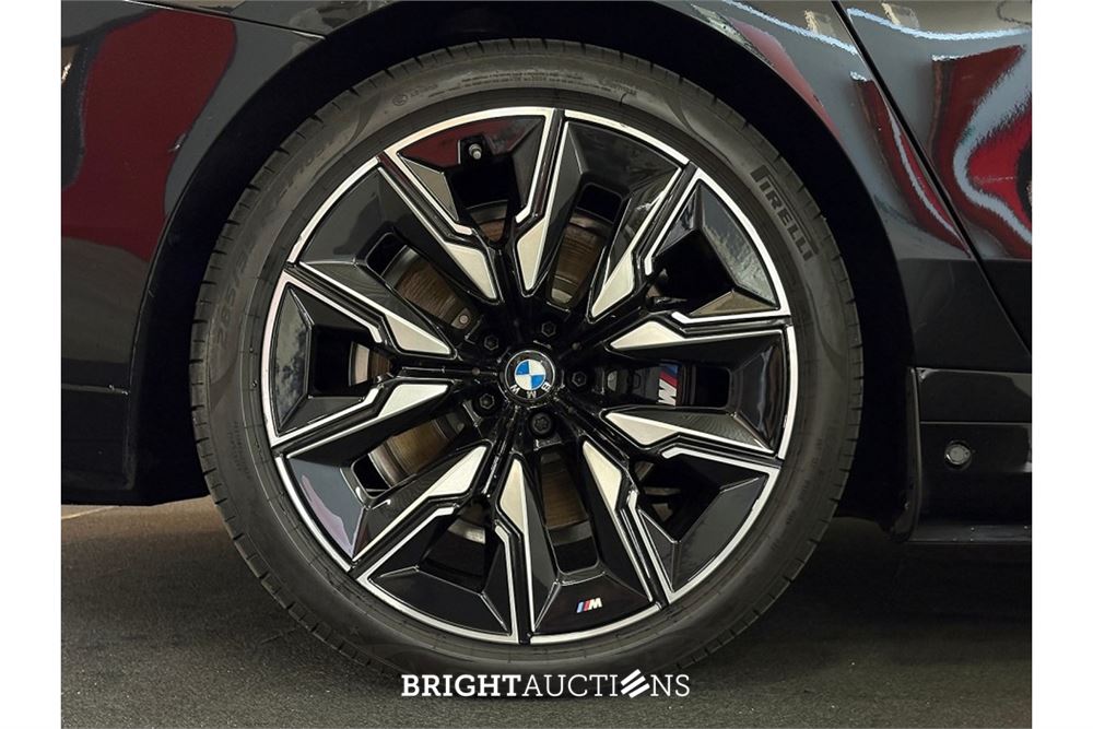 BMW i7 M70 xDrive 106 kWh 2024 (Origineel-NL), GJJ-06-B