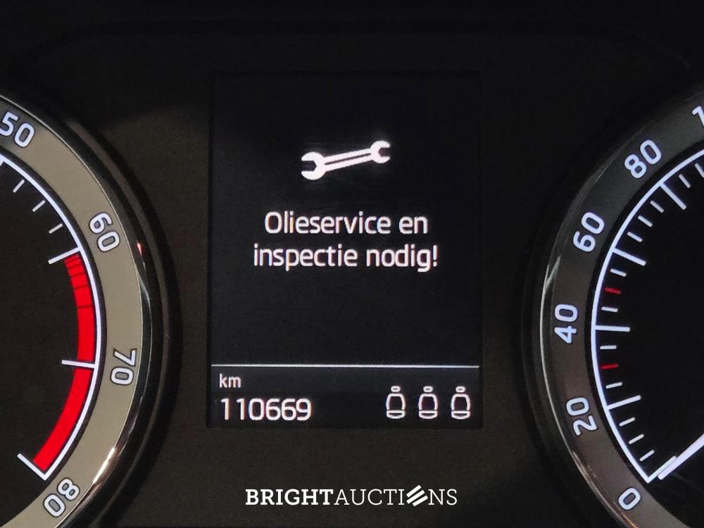 Škoda Karoq Business Edition 1.0 TSI 110pk 2021 (Origineel-NL), L-247-ZT