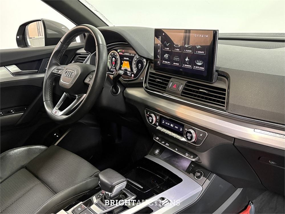 Audi Q5 50 TFSI e S edition 408pk 2022 (Origineel-NL), R-409-BV