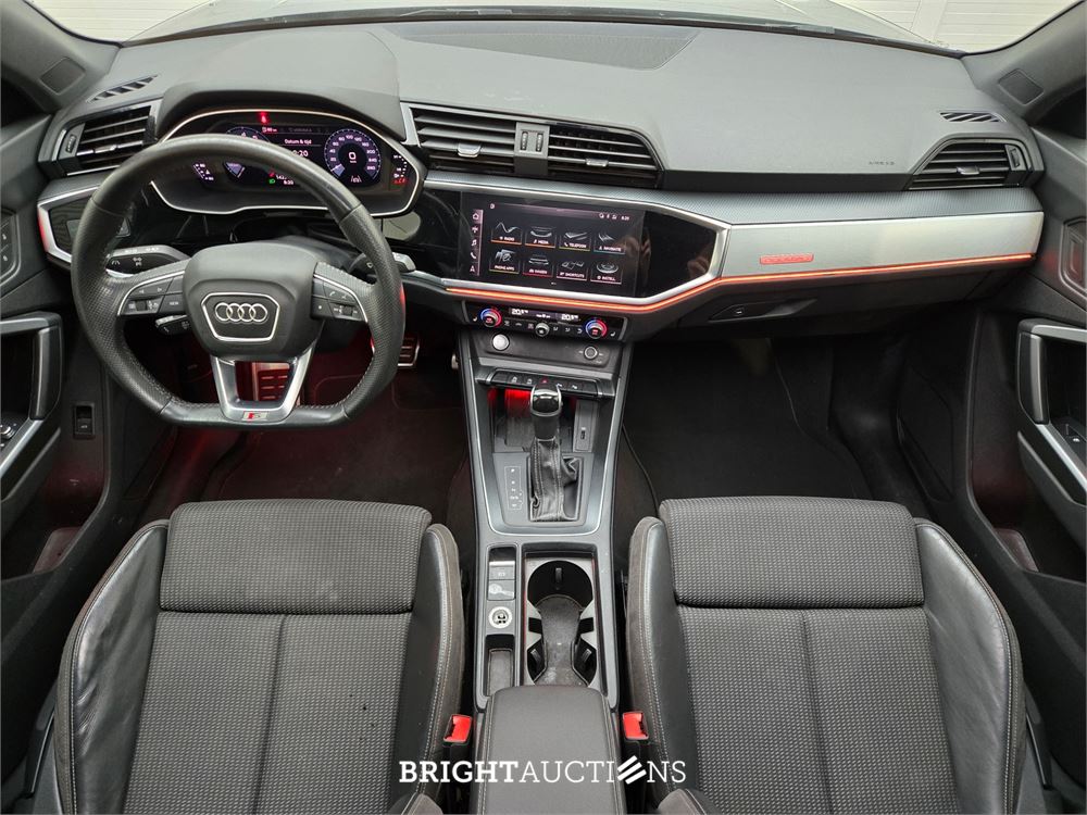 Audi Q3 35 S-Line edition one TFSI 150pk 2019, T-473-VT