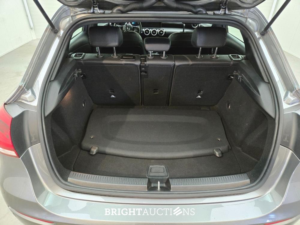Mercedes-Benz A200 Business Solution Plus Upgrade 163pk 2018 (Origineel-NL) A-klasse, TX-098-J