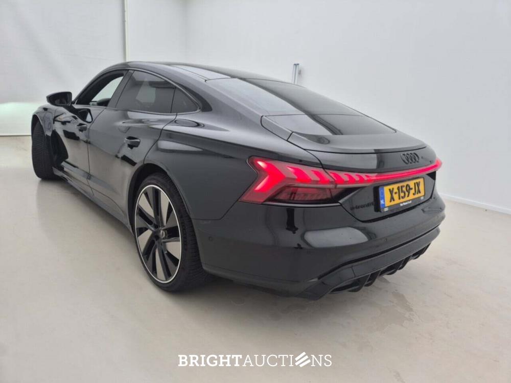 Audi e-tron GT GT 93 kWh 476pk 2023 (Origineel-NL), X-159-JX