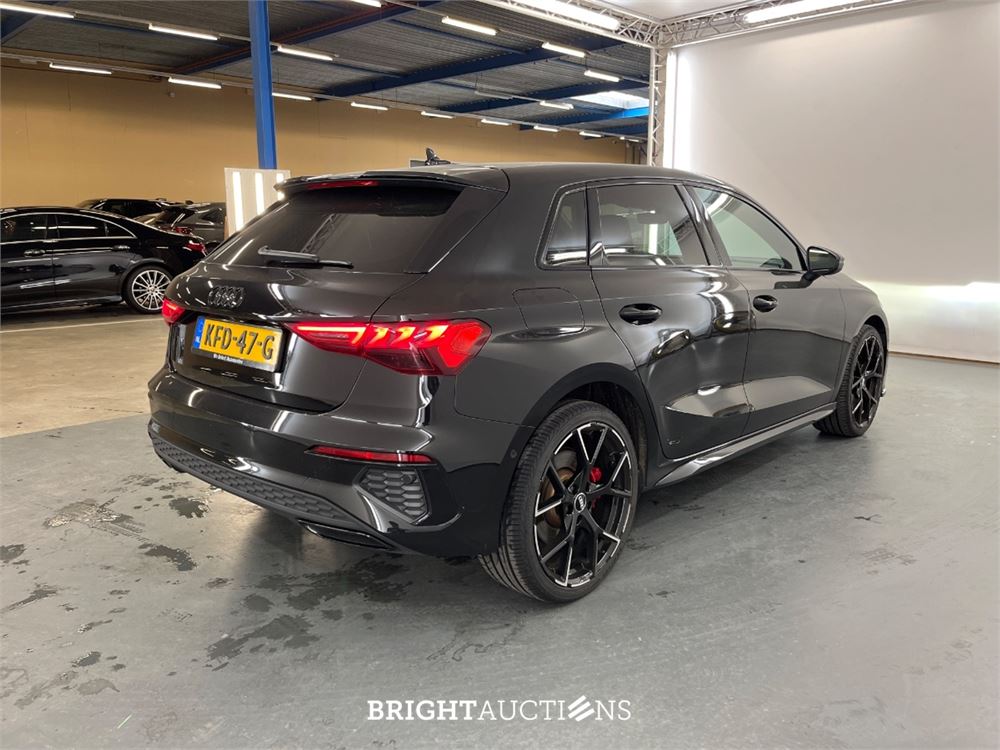 Audi A3 Sportback 45 e S edition Competition TFSI 265pk 2021, KFD-47-G