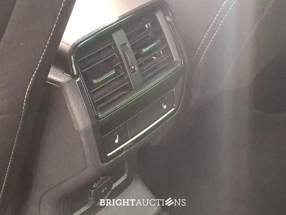 Skoda Karoq Sportline Business 1.5 TSI 150pk 2023 (Origineel-NL), T-830-SV