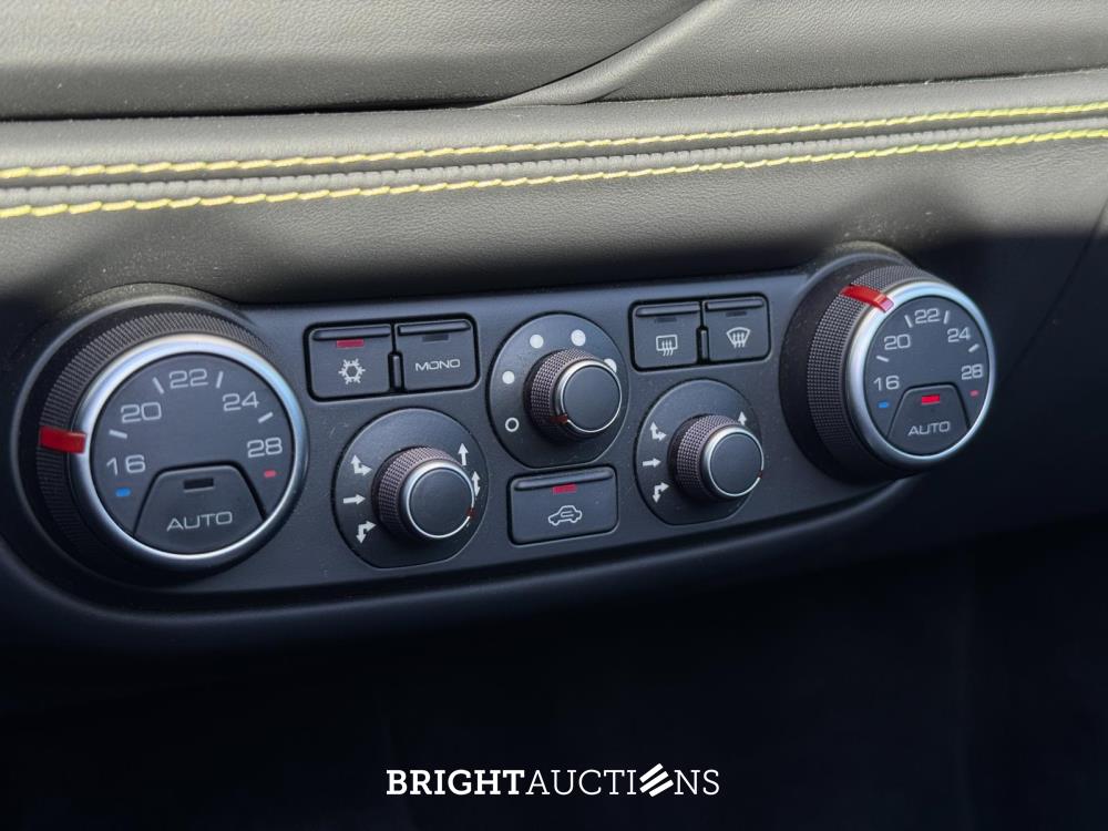 Ferrari 488 Spider HELE 3.9 V8 -Full Carbon- 670pk 2018, GFG-98-P
