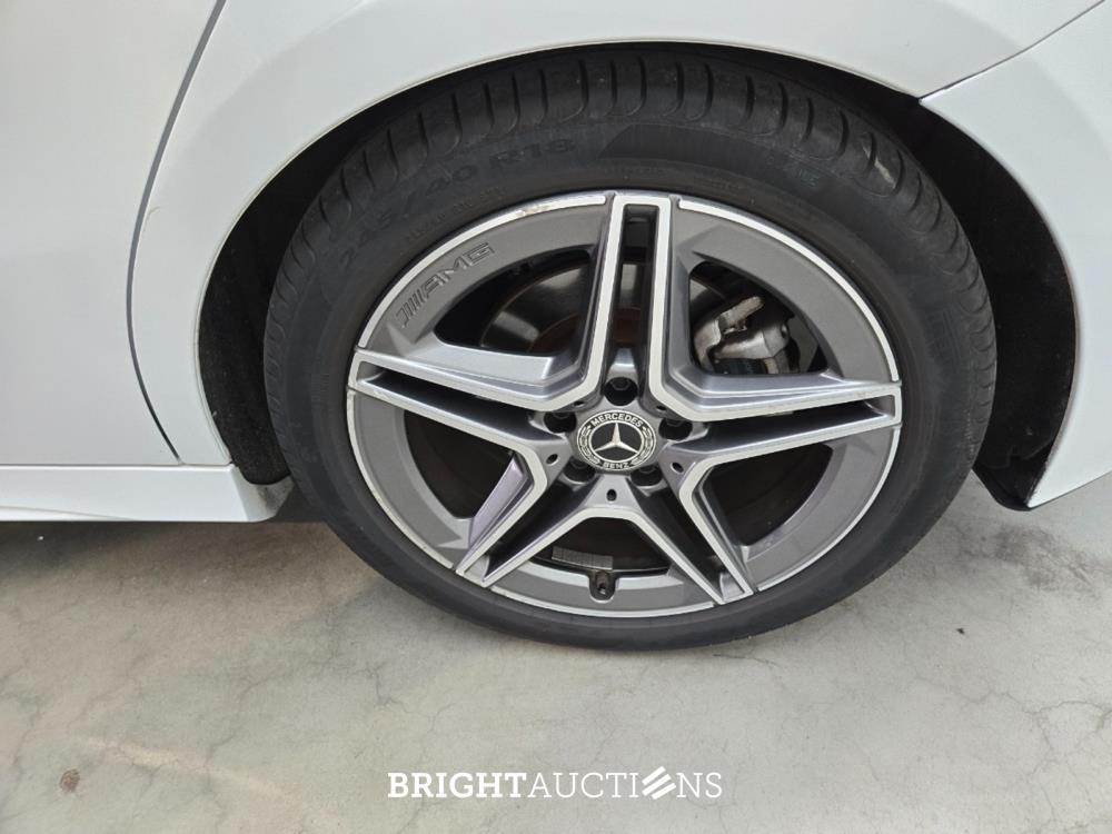 Mercedes-Benz A200 Premium Plus 163pk 2019 A-klasse, R-076-GG