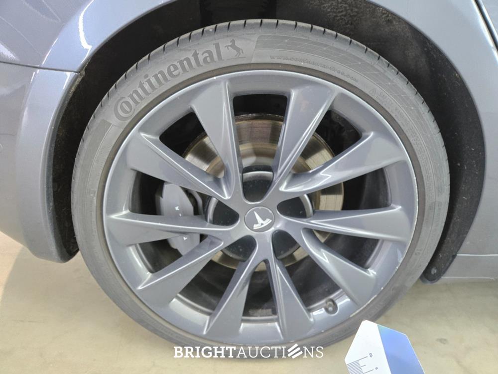 Tesla Model S 75D Base 333pk 2018 (Origineel-NL), XF-904-Z