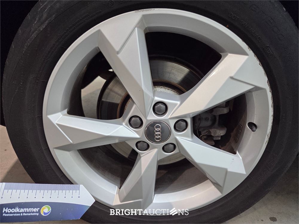 Audi Q3 40 S-Line edition one TFSI Quattro 191pk 2019, J-184-JL