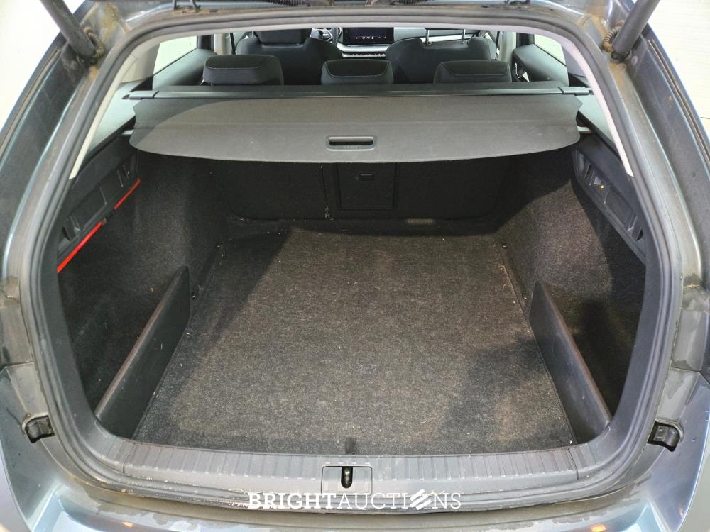 Skoda Octavia Combi Business Edition 1.0 TSI 110pk 2021 (Origineel-NL), L-224-BV