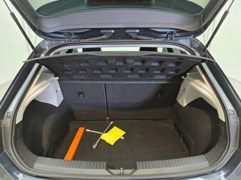 SEAT Leon ST EcoTSI Business Intense 1.0 116pk 2019, J-671-TB