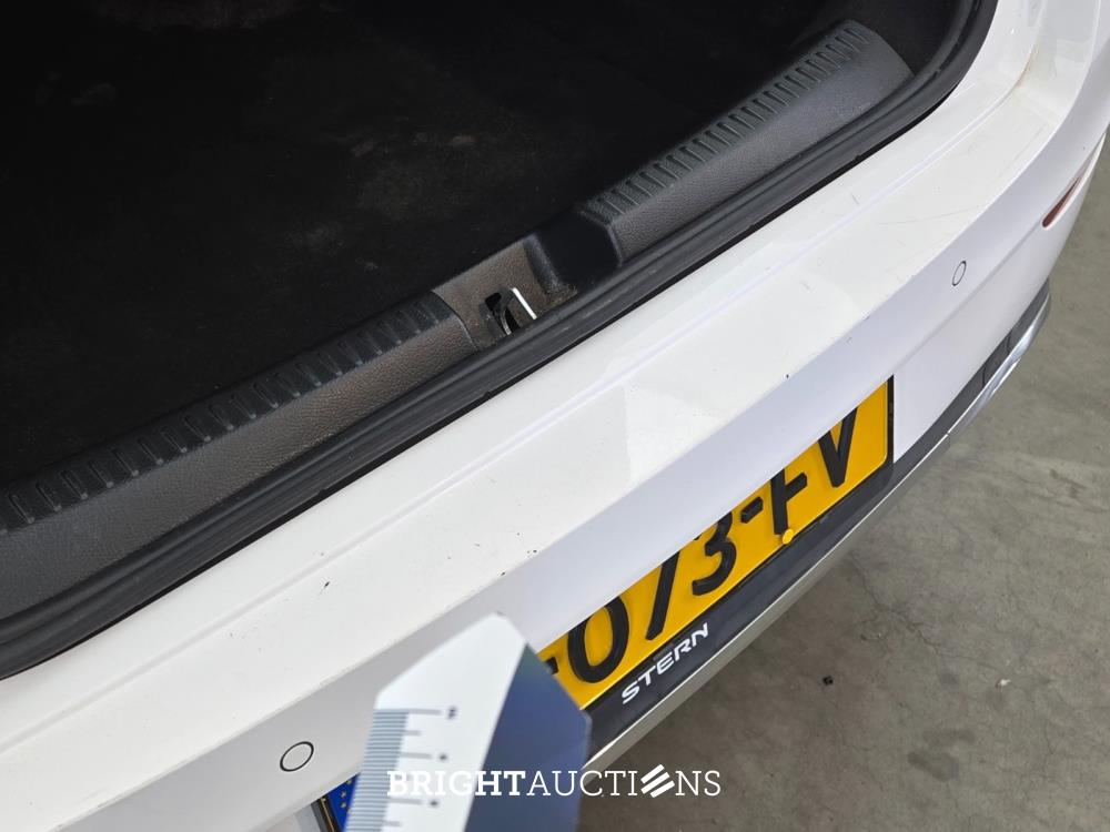Mercedes-Benz CLA180 Business Solution AMG 136pk 2020 (Origineel-NL) CLA-Klasse, H-073-FV
