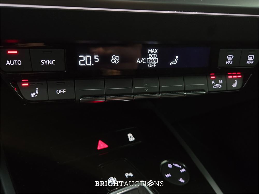 Audi Q4 e-tron 40 Advanced edition 77 kWh 204pk 2023 (Origineel-NL), S-421-NX