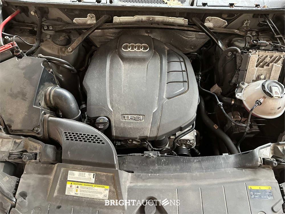 Audi Q5 2.0 TFSI Quattro Sport S Line Black Edition 252pk 2018 (Origineel-NL + 1e Eigenaar), TT-931-B