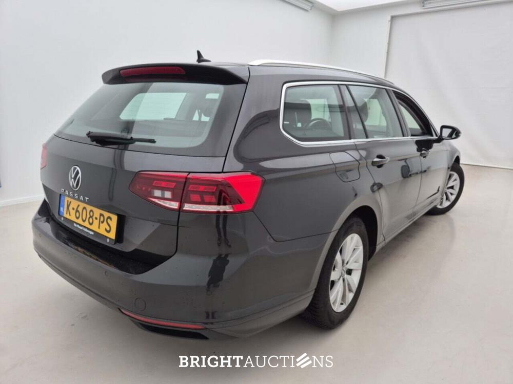 Volkswagen Passat Variant Business 1.5 TSI DSG 150pk 2021 (Origineel-NL), K-608-PS
