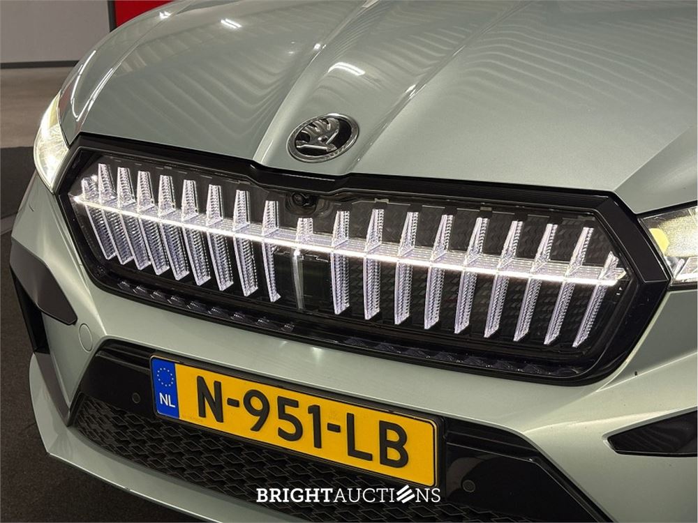 Škoda Enyaq 60 Founders Edition Silver 2021 (Origineel-NL), N-951-LB