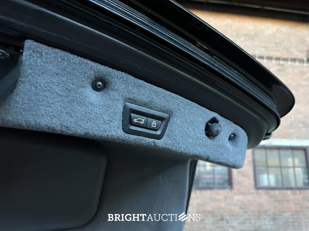 BMW ActiveHybrid7 F04 4.4 V8 7-serie 465pk 2011 -Youngtimer-