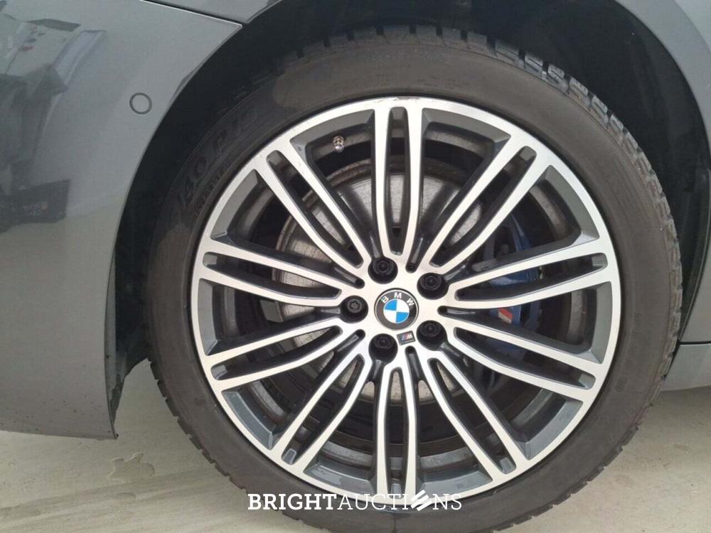 BMW 530e Iperformance M Sport 296pk 2020 (Origineel-NL) 5-Serie, H-241-LG