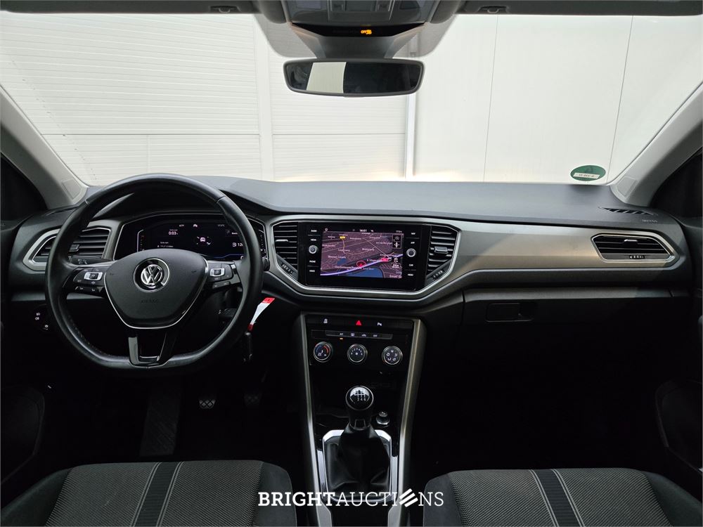 Volkswagen T-Roc Business 1.0 TSI 116pk 2020 (Origineel-NL), H-330-VJ